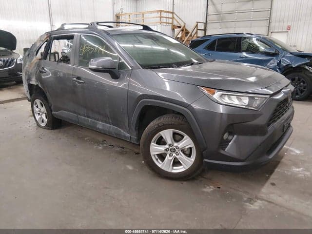 2020 TOYOTA RAV4 XLE - 1