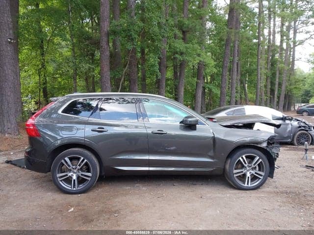 2019 VOLVO XC60 T5 MOMENTUM 14