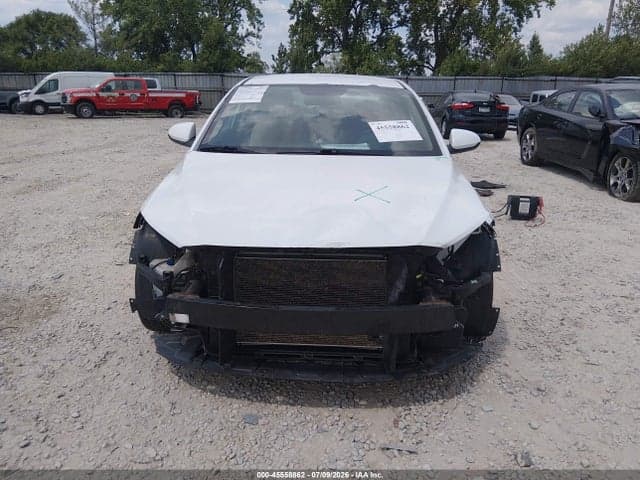 2017 HYUNDAI ELANTRA SE 13