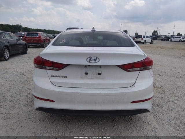 2017 HYUNDAI ELANTRA SE 17