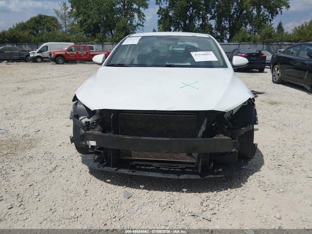 2017 HYUNDAI ELANTRA SE 6
