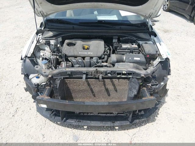 2017 HYUNDAI ELANTRA SE 10