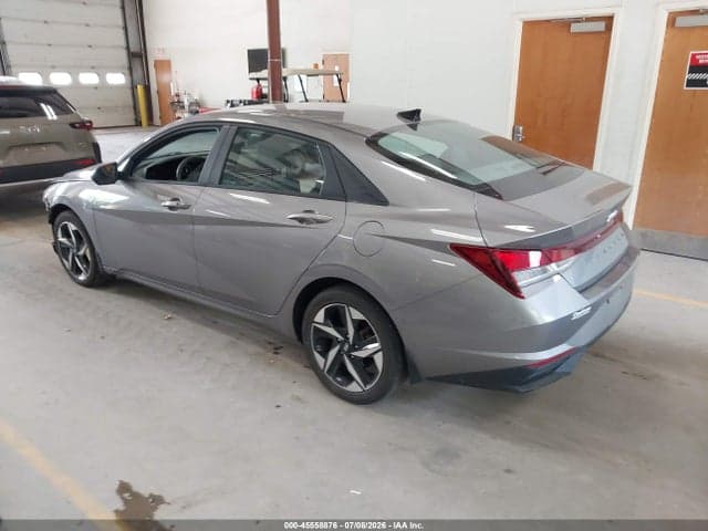 2023 HYUNDAI ELANTRA SEL 3