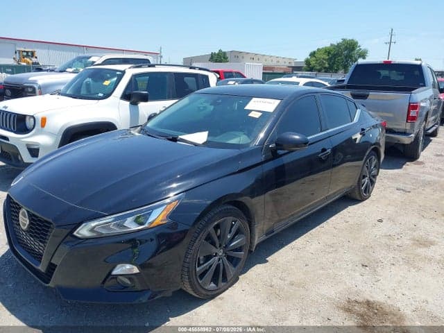 2022 NISSAN ALTIMA SR FWD 2