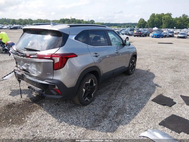 2024 KIA SELTOS EX 4