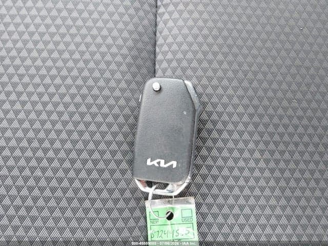 2025 KIA SOUL LX 11