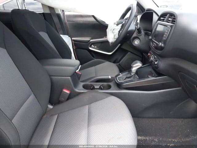2025 KIA SOUL LX 5