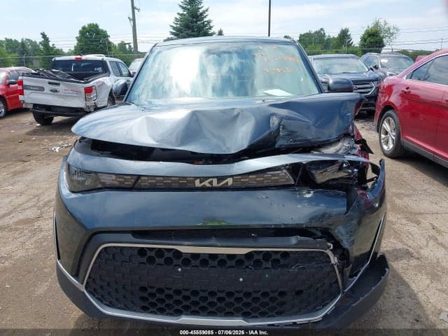 2025 KIA SOUL LX 6