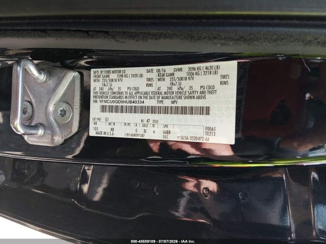 2017 FORD ESCAPE SE 9