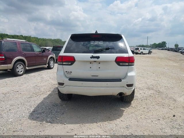 2018 JEEP GRAND CHEROKEE ALTITUDE 4X4 16