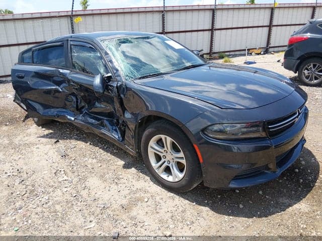 2016 DODGE CHARGER SE 1