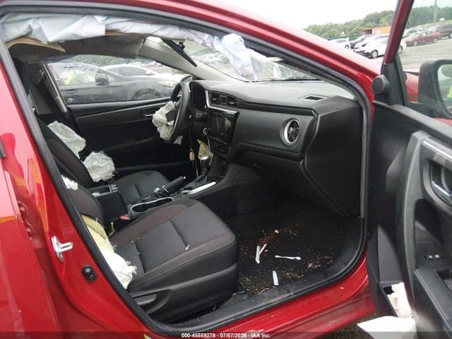 2018 TOYOTA COROLLA LE 5