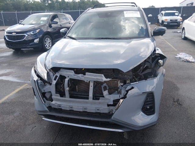 2021 NISSAN KICKS SR XTRONIC CVT 6