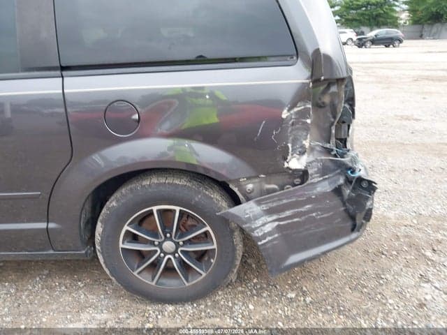 2017 DODGE GRAND CARAVAN GT 6
