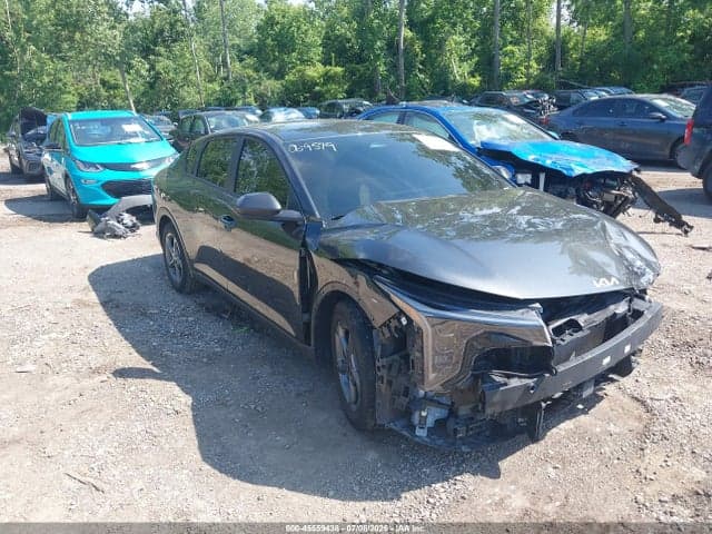 2025 KIA K4 LXS 1