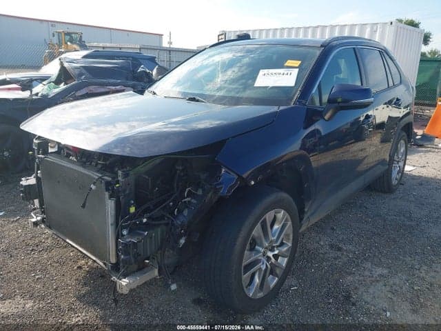 2020 TOYOTA RAV4 XLE PREMIUM 2