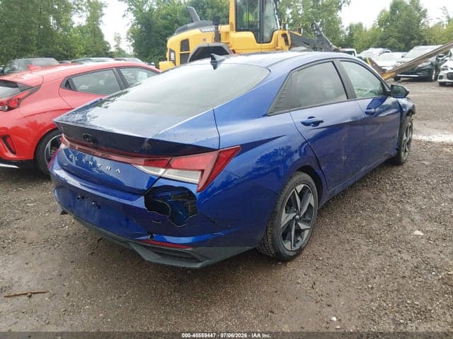 2023 HYUNDAI ELANTRA SEL 4