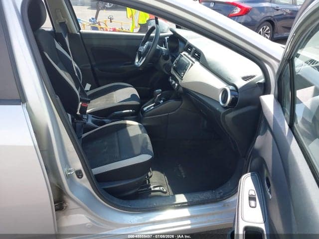 2021 NISSAN VERSA SV XTRONIC CVT 5