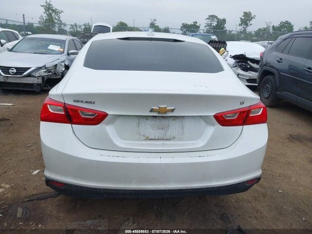 2017 CHEVROLET MALIBU 1LT 17