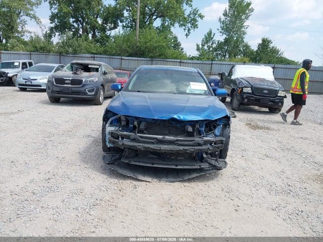 2018 TOYOTA CAMRY SE 13
