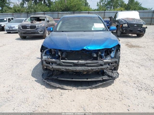 2018 TOYOTA CAMRY SE 6