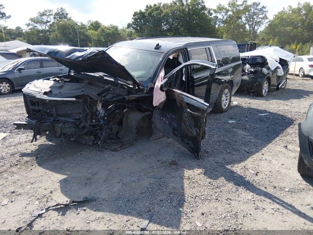 2019 CHEVROLET SUBURBAN LT 2