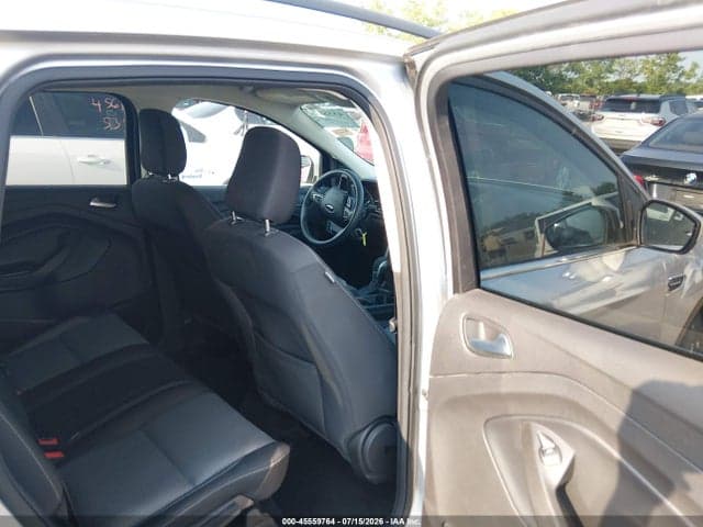 2018 FORD ESCAPE SE 8