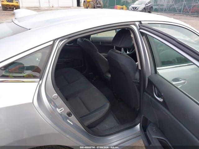 2021 HONDA INSIGHT EX 8
