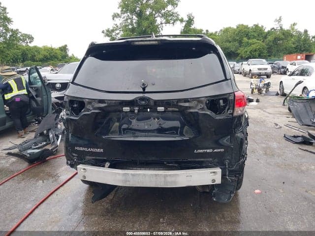 2017 TOYOTA HIGHLANDER LIMITED PLATINUM 17