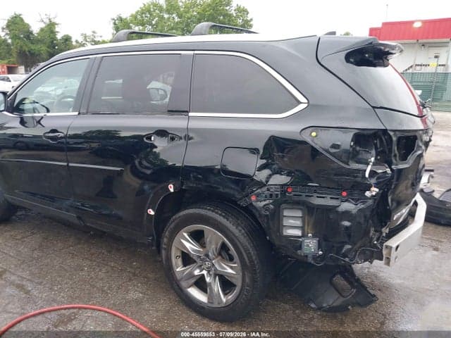 2017 TOYOTA HIGHLANDER LIMITED PLATINUM 19