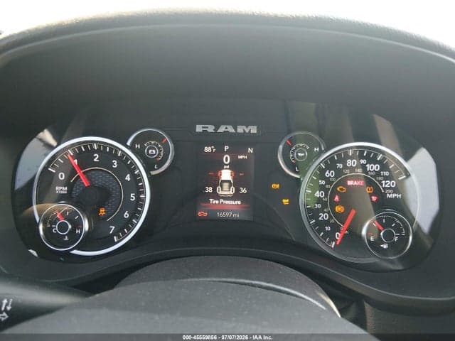 2025 RAM 1500 TRADESMAN 4X2 6'4 BOX 7