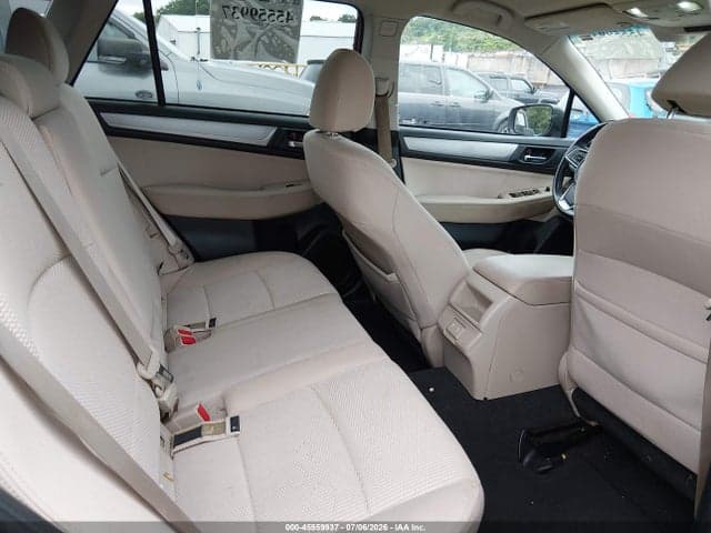 2019 SUBARU OUTBACK 2.5I PREMIUM 8