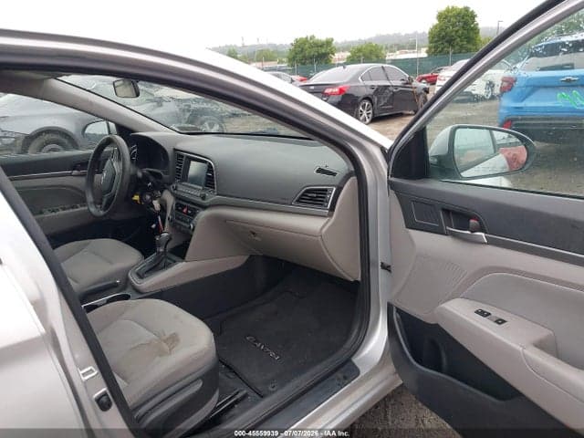 2018 HYUNDAI ELANTRA SEL 5