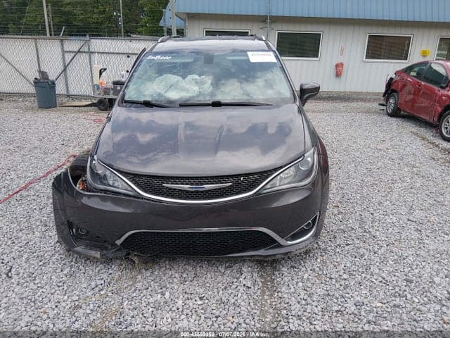 2018 CHRYSLER PACIFICA TOURING L 11