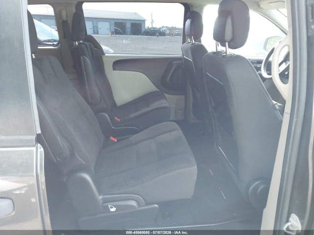 2019 DODGE GRAND CARAVAN SE 8
