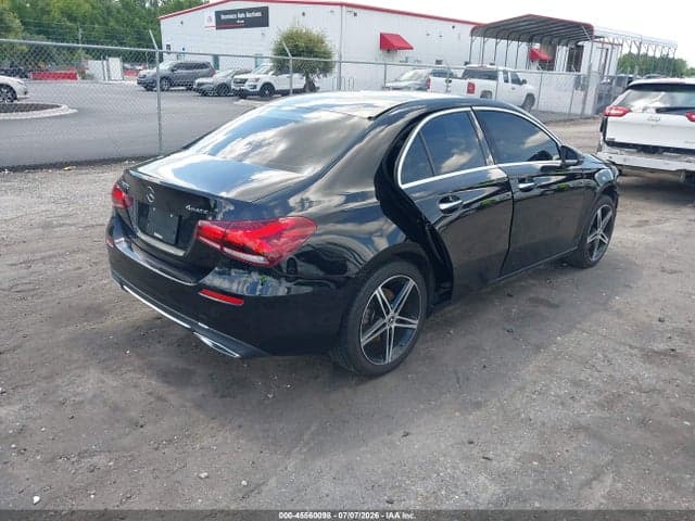 2019 MERCEDES-BENZ A 220 4MATIC 4
