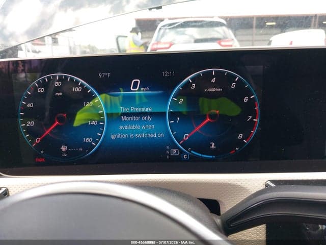 2019 MERCEDES-BENZ A 220 4MATIC 7