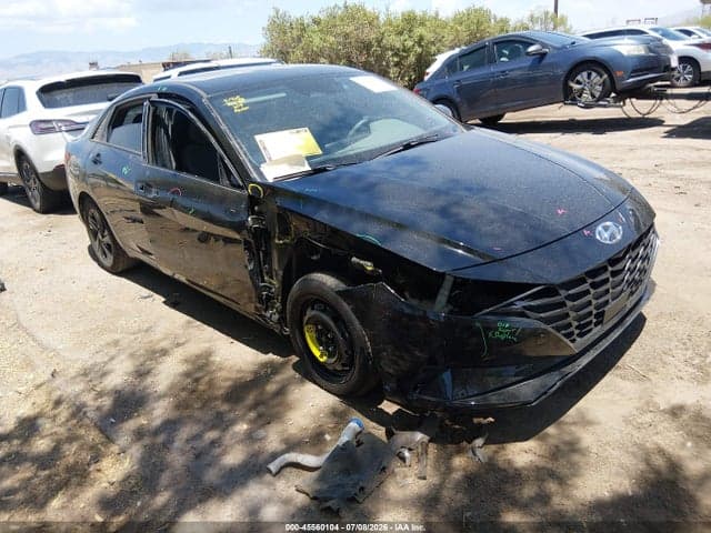 2022 HYUNDAI ELANTRA SEL