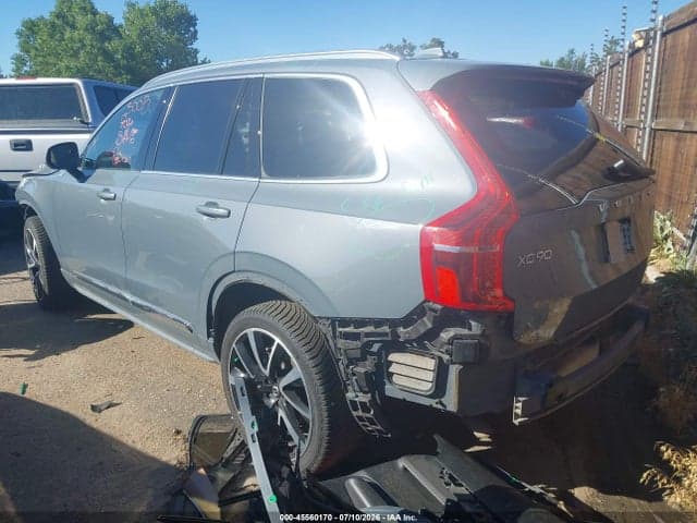 2023 VOLVO XC90 B6 PLUS 7-SEATER 3