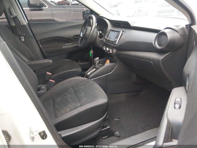 2021 NISSAN KICKS S XTRONIC CVT 5