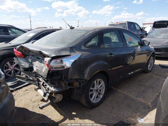 2017 FORD FOCUS SE 4