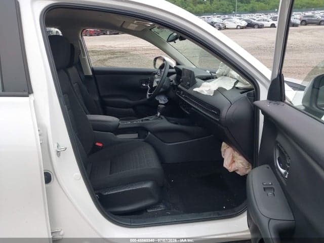 2025 HONDA HR-V AWD LX 5