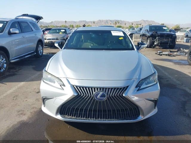 2019 LEXUS ES 300H 13