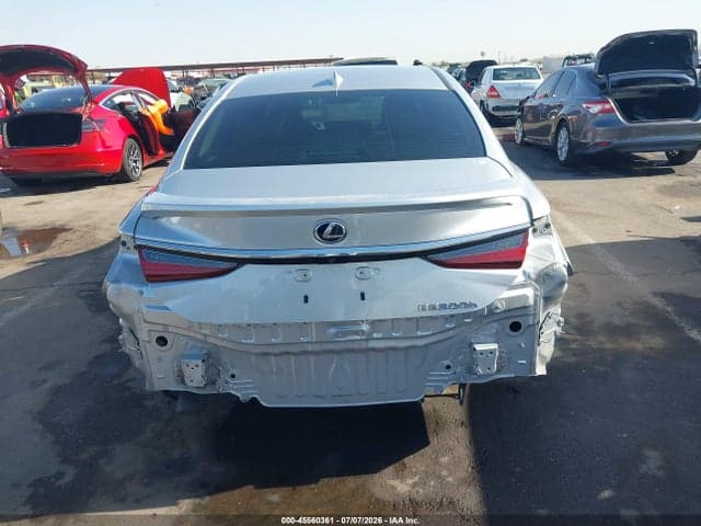 2019 LEXUS ES 300H 6