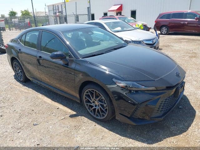 2025 TOYOTA CAMRY SE - 1