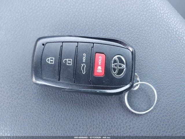 2025 TOYOTA CAMRY SE 11