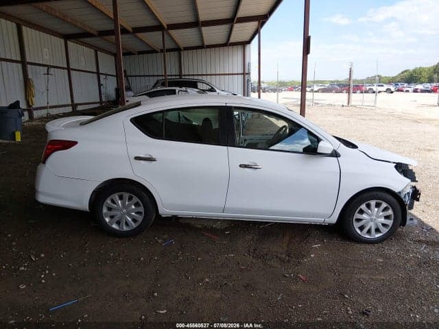 2017 NISSAN VERSA 1.6 SV 13