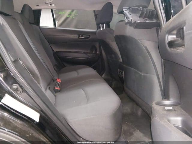2023 TOYOTA COROLLA CROSS LE 8