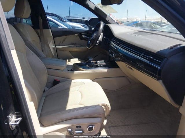 2017 AUDI Q7 3.0T PREMIUM 5
