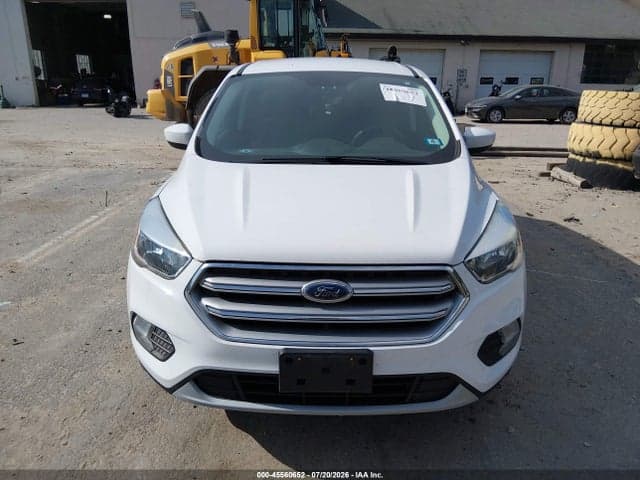 2017 FORD ESCAPE SE 12